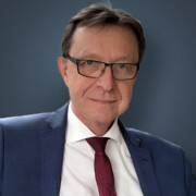 prof. dr hab. Andrzej Jakubecki