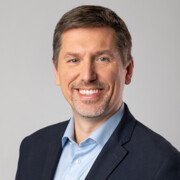 dr Paweł Kowalski