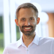 dr hab. Artur Modliński