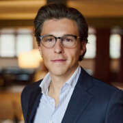 dr Nils Feuerhelm