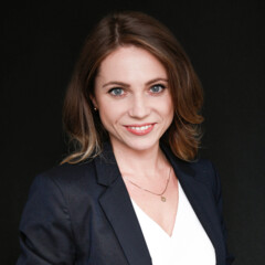  Karolina Kobojek