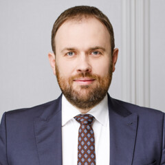  Piotr Korzeniowski