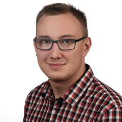  Damian Aptowicz